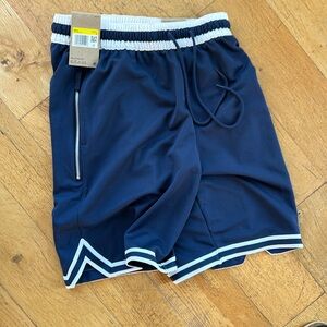 Men’s Nike small  , basketball shorts, navy, zipper packets